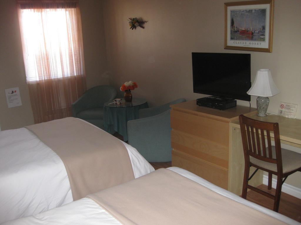 Motel Bel-Eau มอนเตเบลโล ภายนอก รูปภาพ